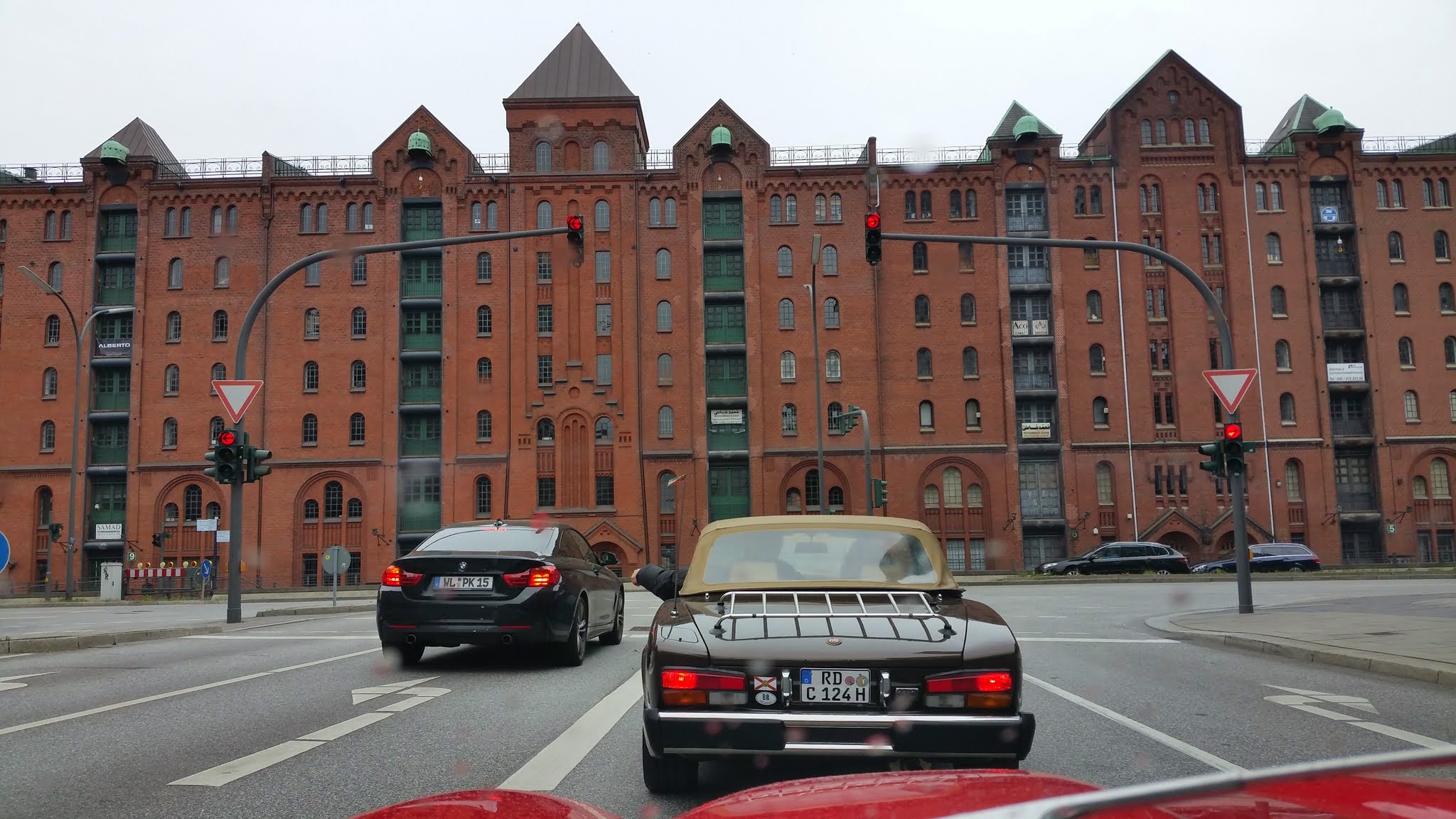 Fahrt durch Hamburg